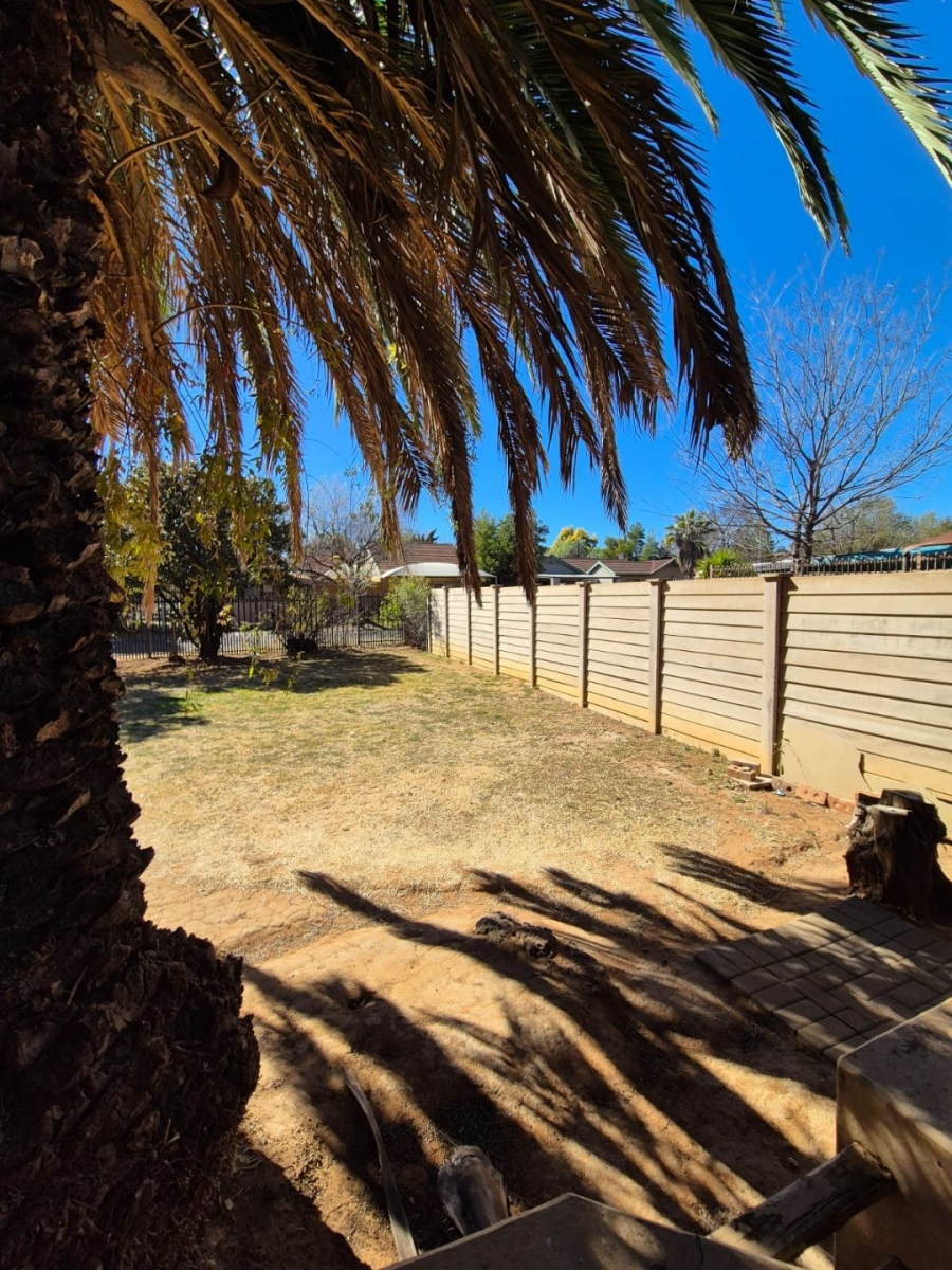 3 Bedroom Property for Sale in Universitas Ridge Free State